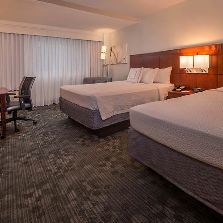 Sonesta Select Arlington Rosslyn Hotel Ngoại thất bức ảnh